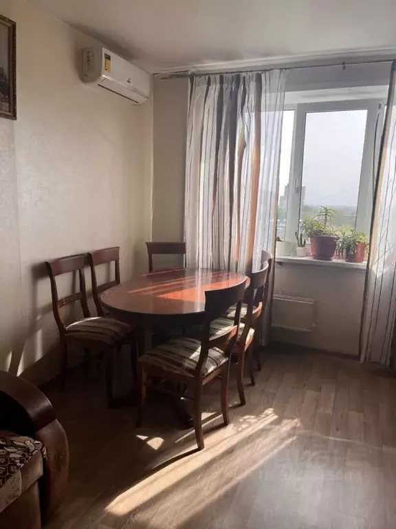 3-к кв. Самарская область, Самара ул. Авроры, 61 (63.0 м) - Фото 1