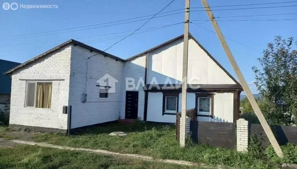 Дом в село Нугуш, Солнечная улица, 21 (99 м) - Фото 1