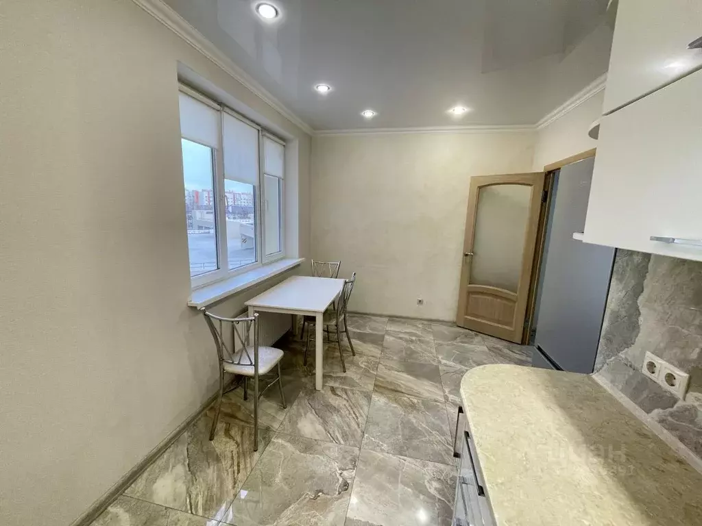 2-к кв. Татарстан, Казань Роторная ул., 27В (66.8 м) - Фото 2