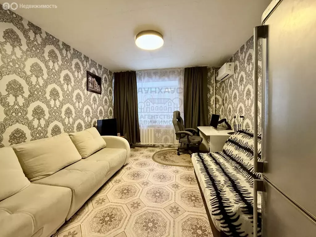 1-комнатная квартира: Нефтекамск, Социалистическая улица, 63Ак1 (18.5 ... - Фото 1