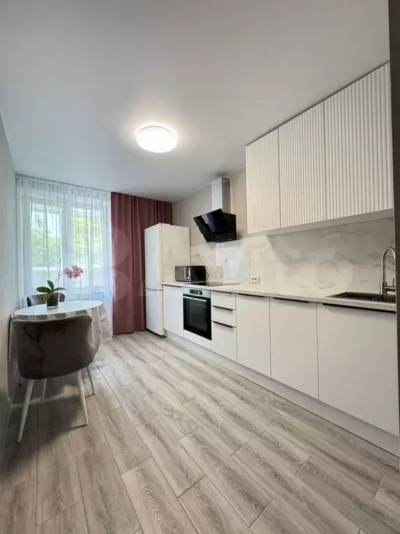 1-к. квартира, 40 м, 4/16 эт. - Фото 0