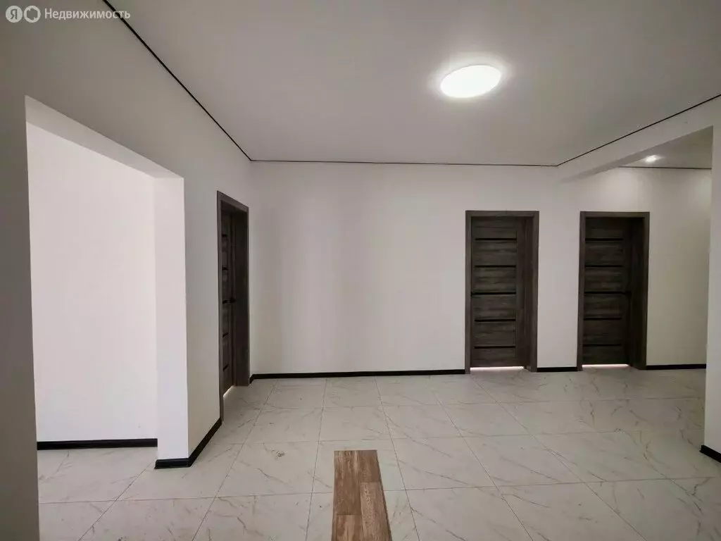 Дом в Иркутский муниципальный округ, деревня Куда, Карельская улица ... - Фото 1