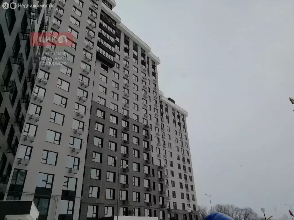 2-комнатная квартира: Рязань, улица Александра Полина, 1 (73.26 м) - Фото 1