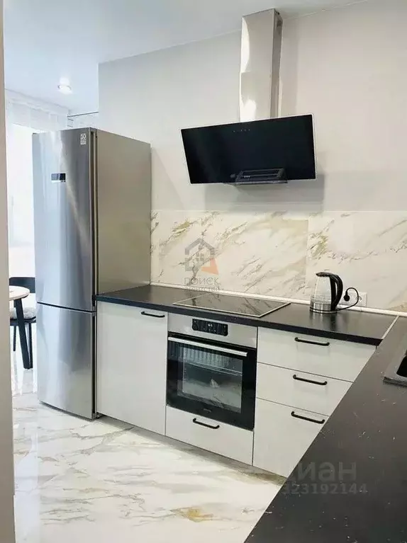 1-к кв. Татарстан, Казань ул. Оренбургский Тракт, 8Д (42.0 м) - Фото 2