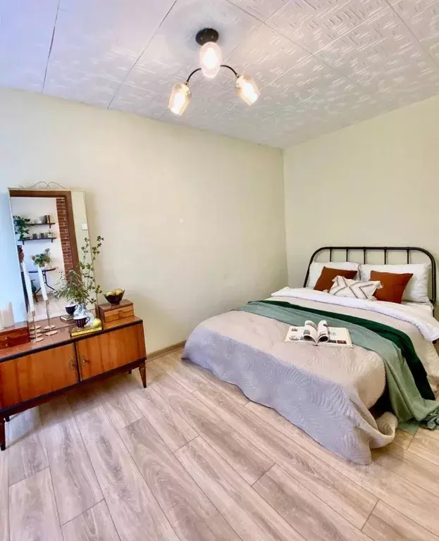 2-к кв. Калининградская область, Калининград Космическая ул., 8 (43.0 ... - Фото 1