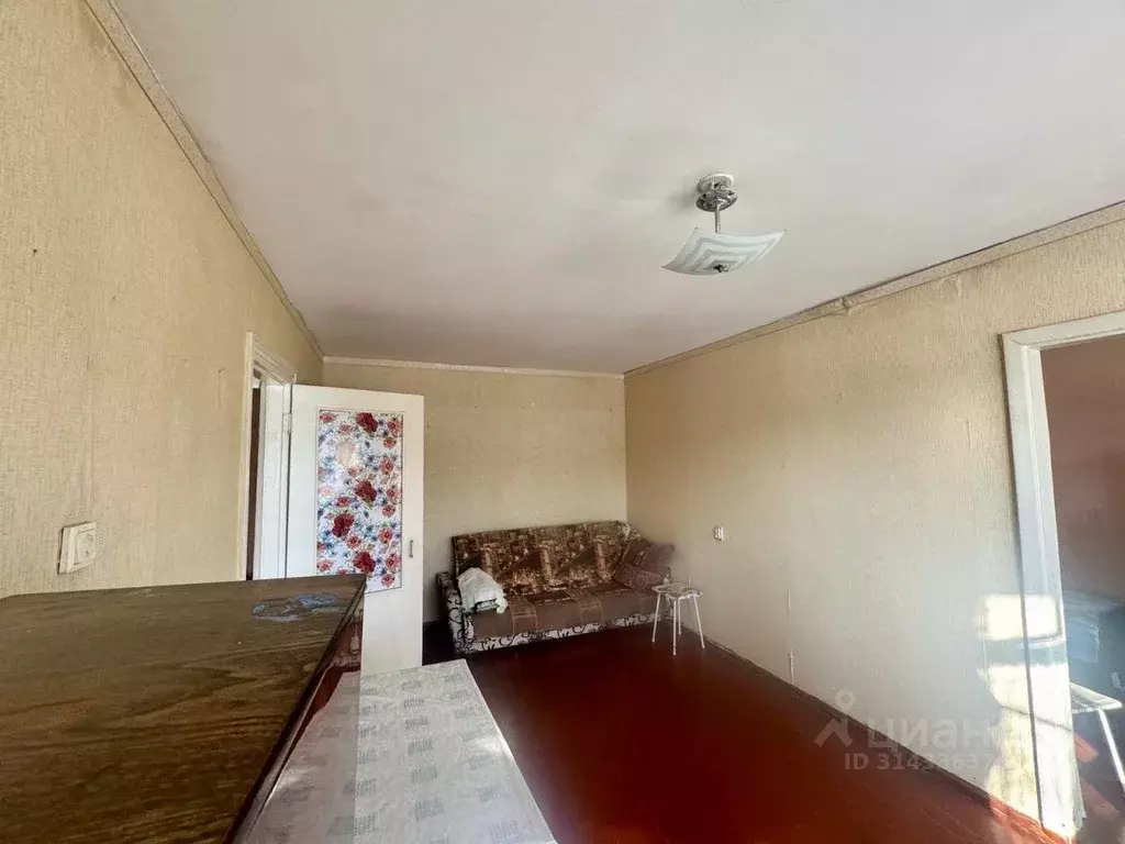 2-к кв. Ленинградская область, Луга ул. Красной Артиллерии, 34 (46.4 ... - Фото 2