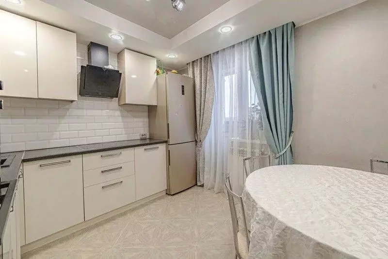 2-к кв. Пензенская область, Пенза Ладожская ул., 148А (58.7 м) - Фото 2