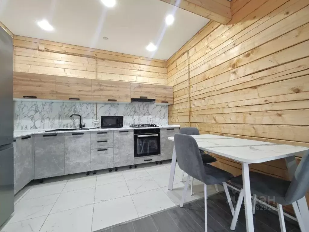 Дом в Башкортостан, Иглинский сельсовет, с. Иглино ул. Луганская, 66 ... - Фото 1