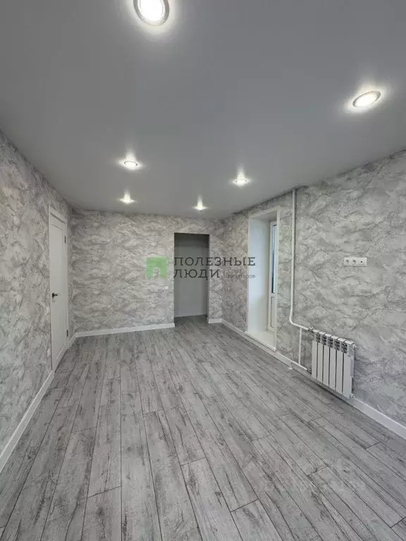 1-к кв. Коми, Сыктывкар просп. Бумажников, 45 (33.5 м) - Фото 0