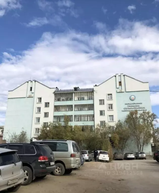 3-к кв. Саха (Якутия), Якутск ул. Дзержинского, 12/1 (68.0 м) - Фото 0