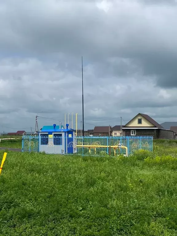 Участок в Башкортостан, Аургазинский район, с. Толбазы ул. Осенняя, 64 ... - Фото 0