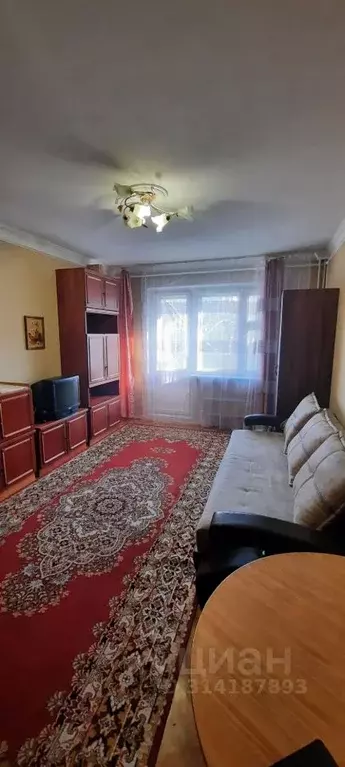 1-к кв. Омская область, Омск Взлетная ул., 4 (35.4 м) - Фото 0