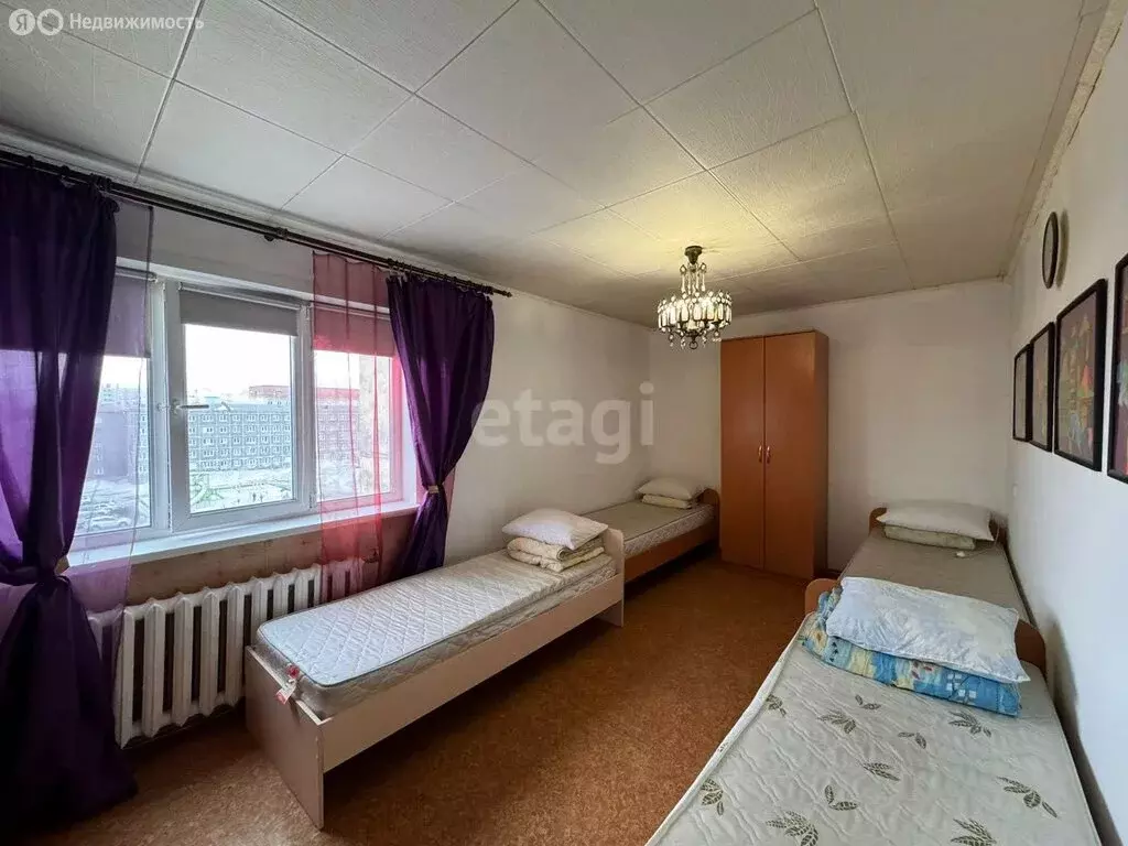 2-комнатная квартира: Норильск, улица Орджоникидзе, 18с2 (42.7 м) - Фото 0