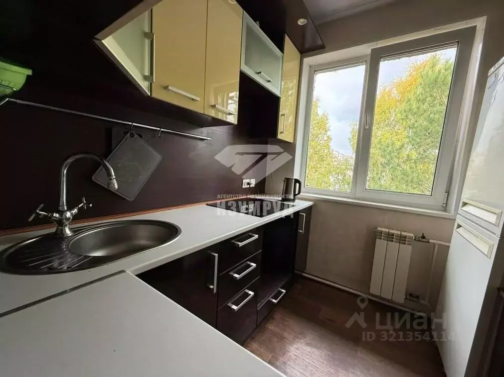 2-к кв. Кемеровская область, Кемерово бул. Строителей, 46А (43.8 м) - Фото 1