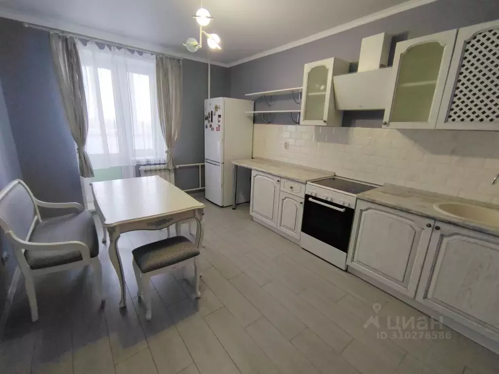 1-к кв. Орловская область, Орел Московское ш., 54Б (48.0 м) - Фото 0