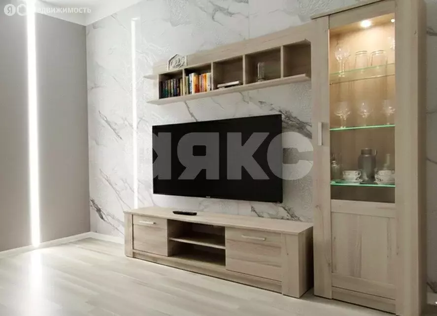 1-комнатная квартира: Батайск, улица Луначарского, 188 (36 м) - Фото 1