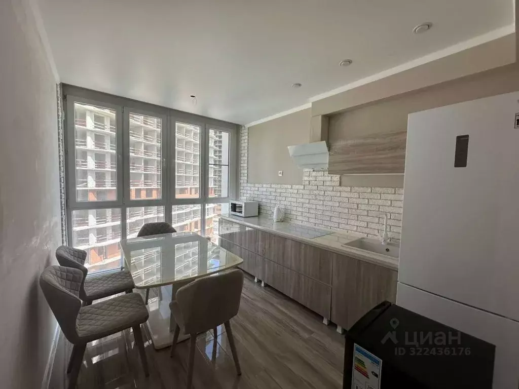 2-к кв. Краснодарский край, Краснодар Новороссийская ул., 90 (54.0 м) - Фото 1