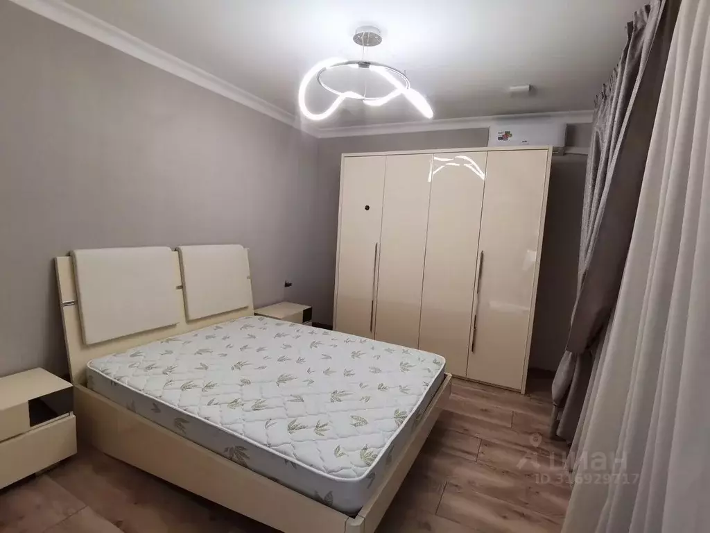 2-к кв. Воронежская область, Воронеж ул. Хользунова, 38 (57.0 м) - Фото 0
