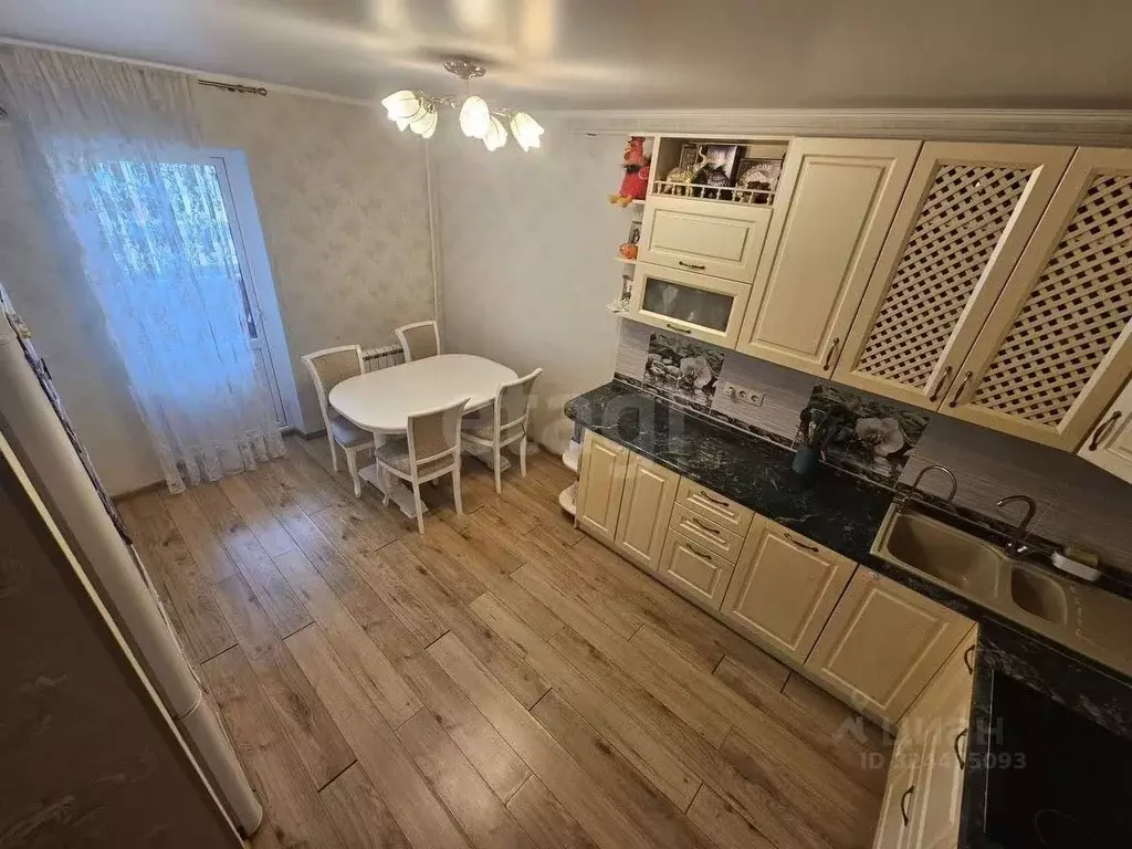 2-к кв. Татарстан, Казань просп. Победы, 100 (72.6 м) - Фото 1