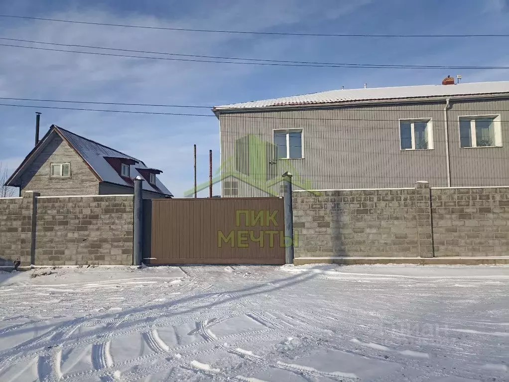 Коттедж в Бурятия, Улан-Удэ Заречный мкр, ул. Автотранспортная (371 м) - Фото 1