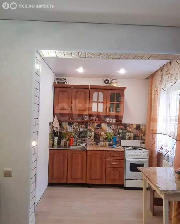 2-комнатная квартира: посёлок городского типа Атамановка, улица ... - Фото 1