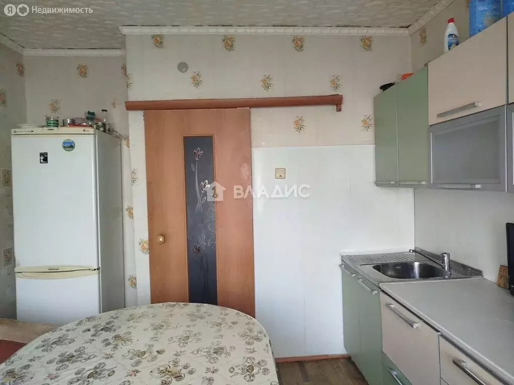 3-комнатная квартира: Красная Горбатка, Новая улица, 108 (66.8 м) - Фото 2