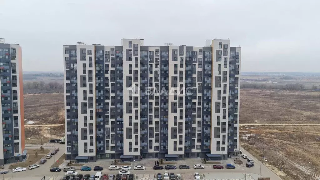 Продается 2-комнатная квартира - Фото 1