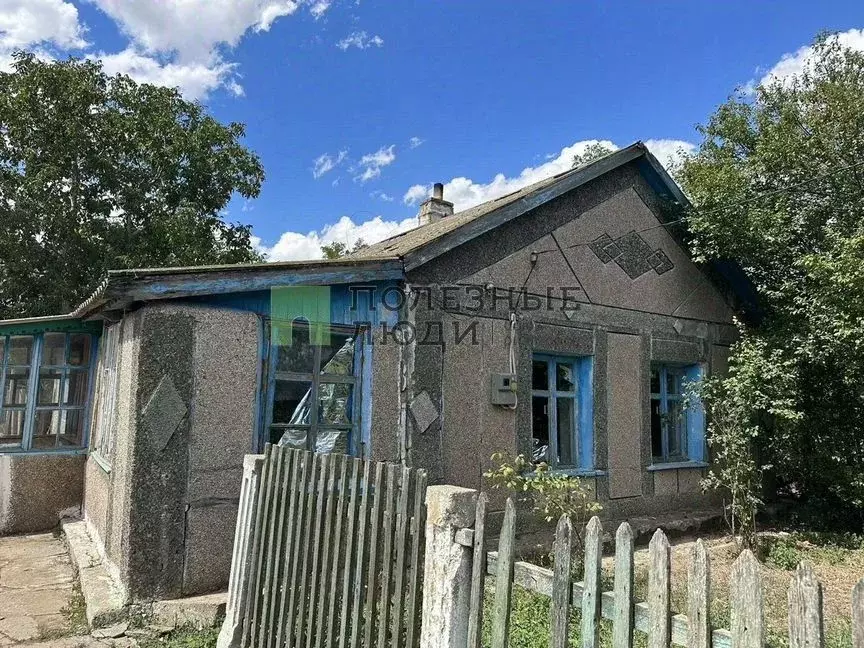 Дом в Крым, Раздольненский район, Зиминское с/пос, с. Зимино ул. ... - Фото 1