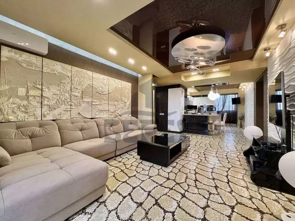 3-к кв. Башкортостан, Уфа ул. Кирова, 89 (90.0 м) - Фото 1