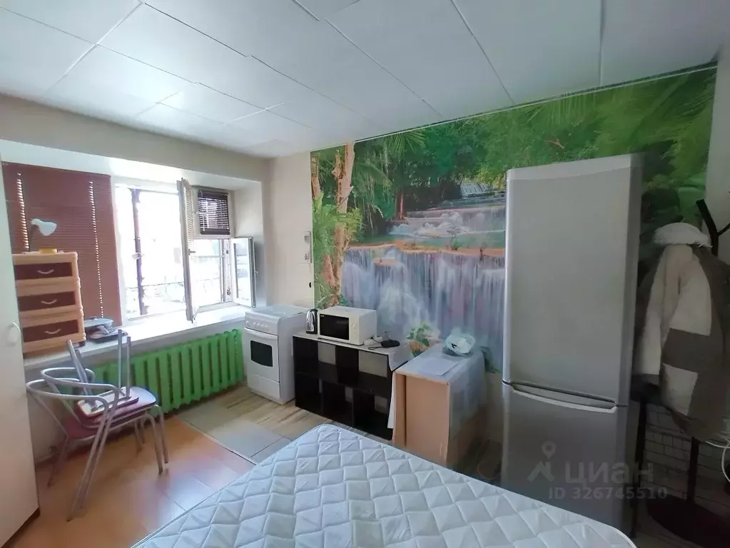 Комната Ханты-Мансийский АО, Нижневартовск ул. Менделеева, 10 (18.0 м) - Фото 2