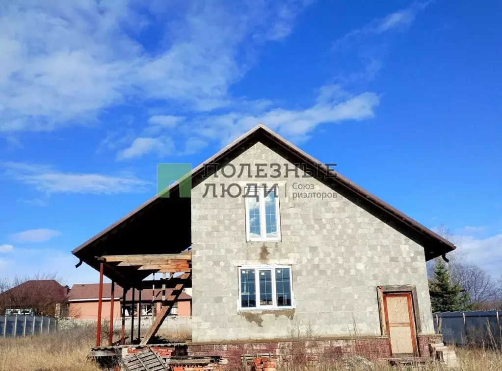 Дом в Белгородская область, Белгородский район, Тавровское с/пос, с. ... - Фото 1