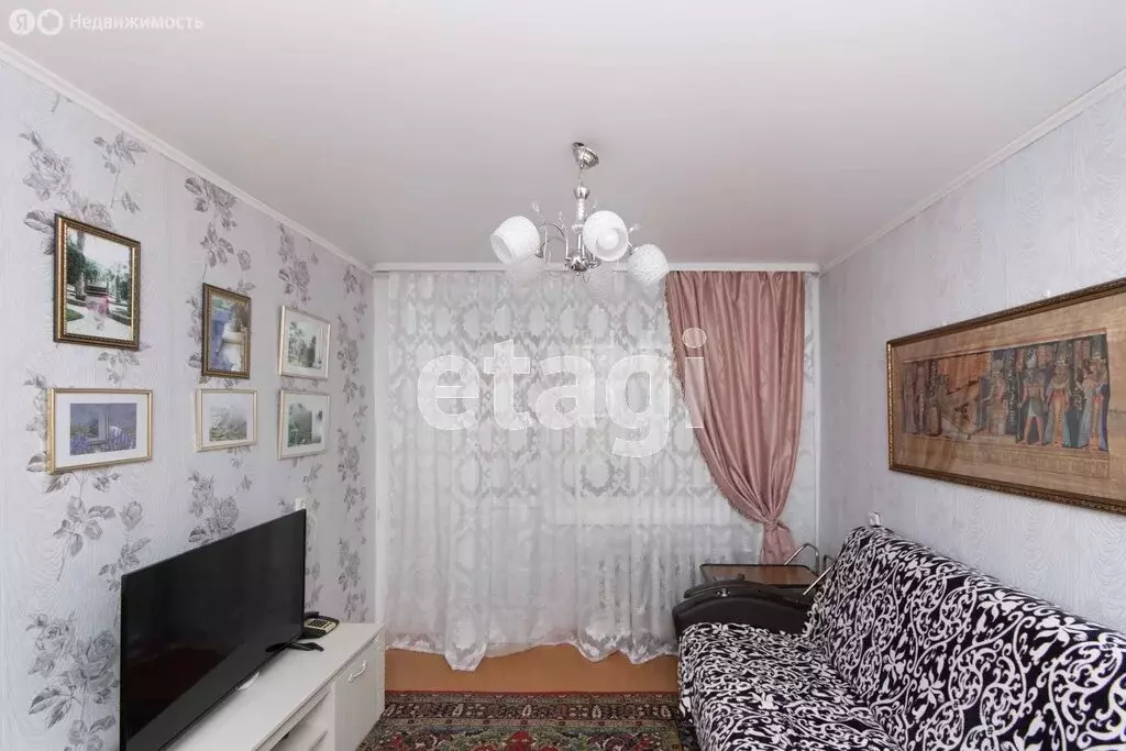 3-комнатная квартира: Ишим, улица Шаронова, 5 (47.9 м) - Фото 1