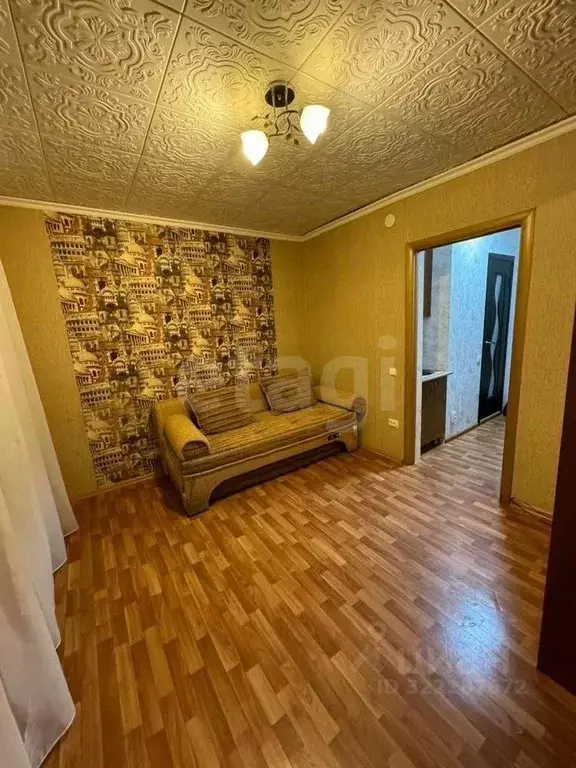 1-к кв. Белгородская область, Старый Оскол Интернациональный мкр, 13 ... - Фото 0