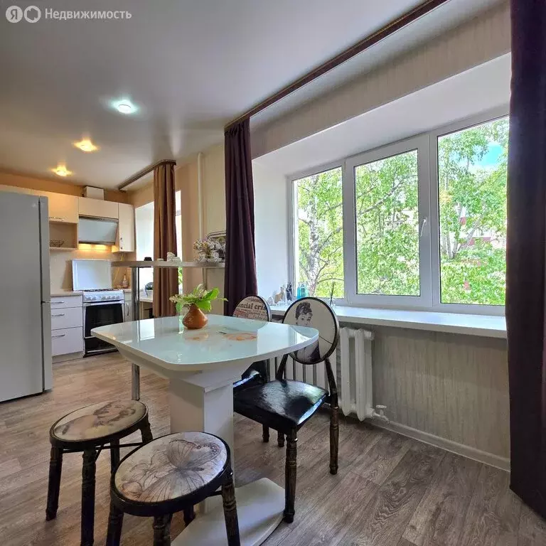 3-комнатная квартира: Амурск, Комсомольский проспект, 15 (55.6 м) - Фото 1