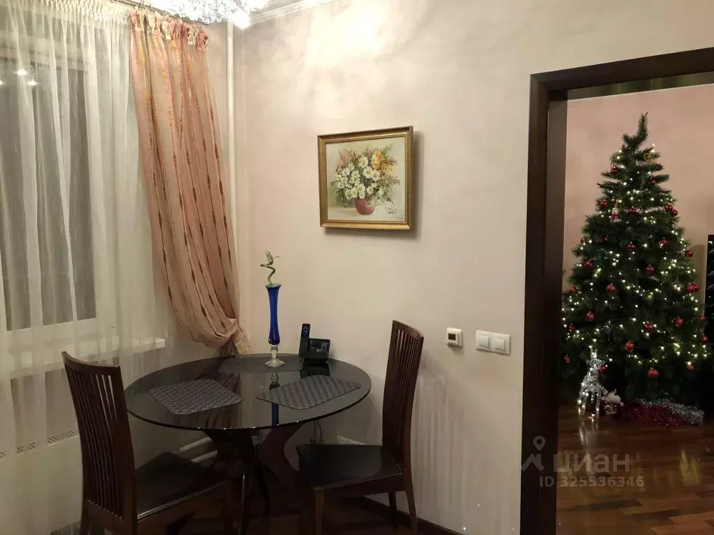 3-к кв. Московская область, Одинцово ул. Чистяковой, 2 (89.0 м) - Фото 0