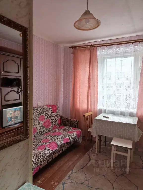 Комната Псковская область, Псков Конная ул., 30 (13.0 м) - Фото 1