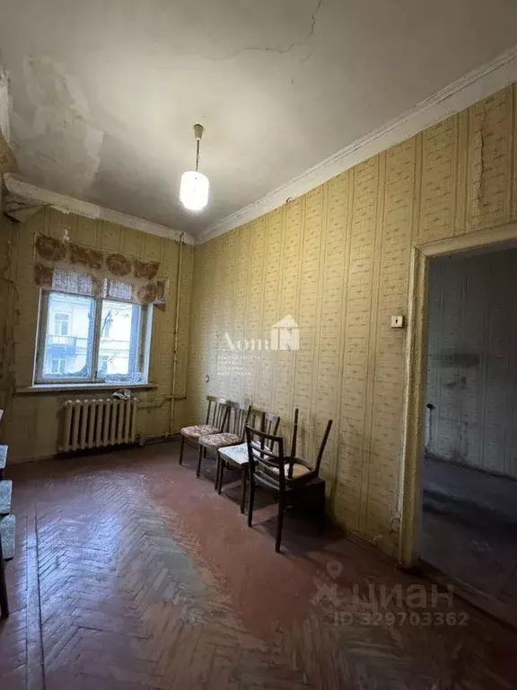 Комната Санкт-Петербург ул. Тарасова, 12/18 (22.0 м) - Фото 1