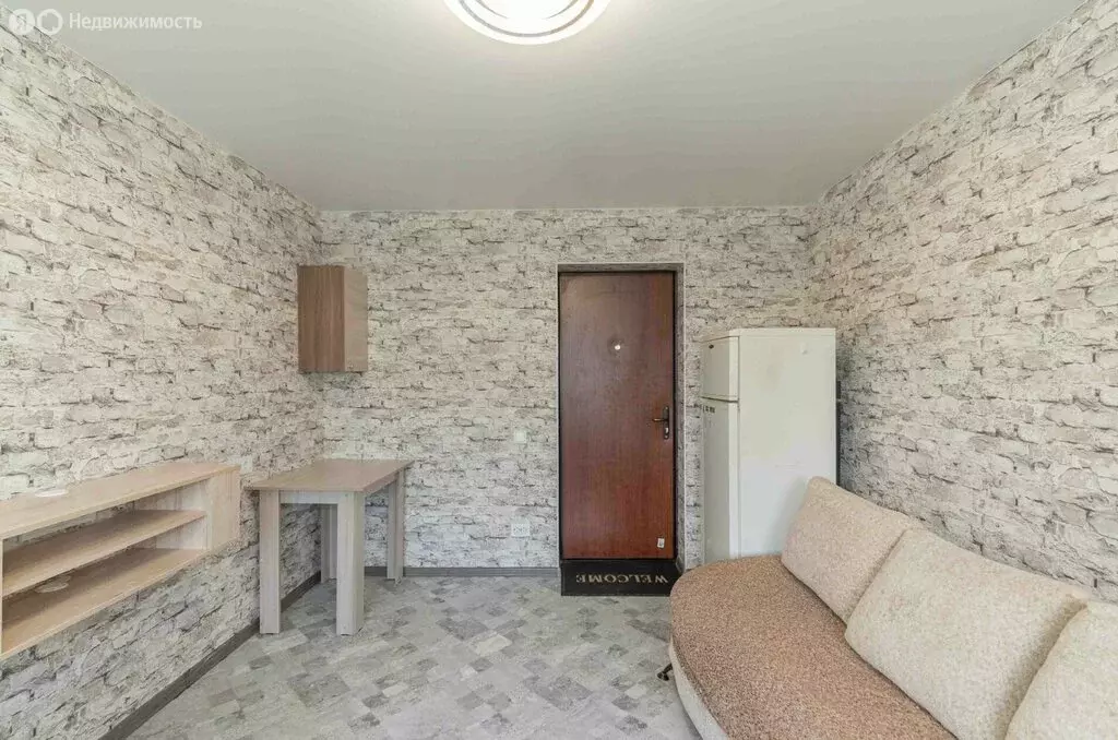 1к в 5-комнатной квартире (60 м) - Фото 1