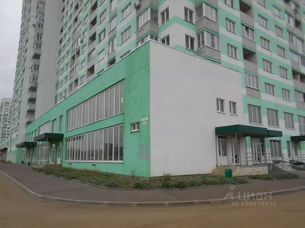 Помещение свободного назначения в Саратовская область, Саратов ш. ... - Фото 0