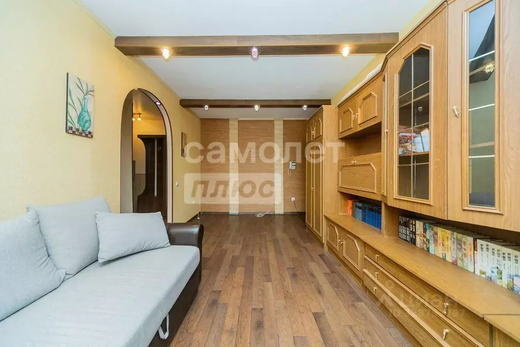 3-к кв. Пермский край, Пермь Пихтовая ул., 40А (55.9 м) - Фото 1