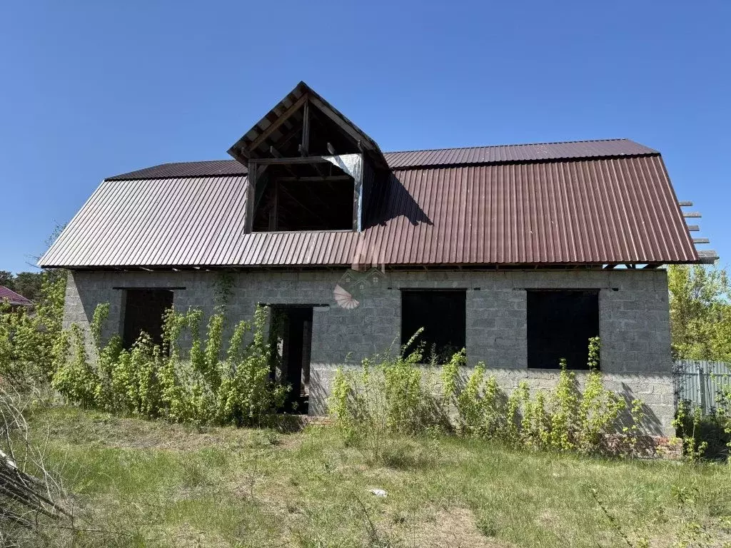 Дом в Саратовская область, Энгельсский район, Красноярское ... - Фото 1