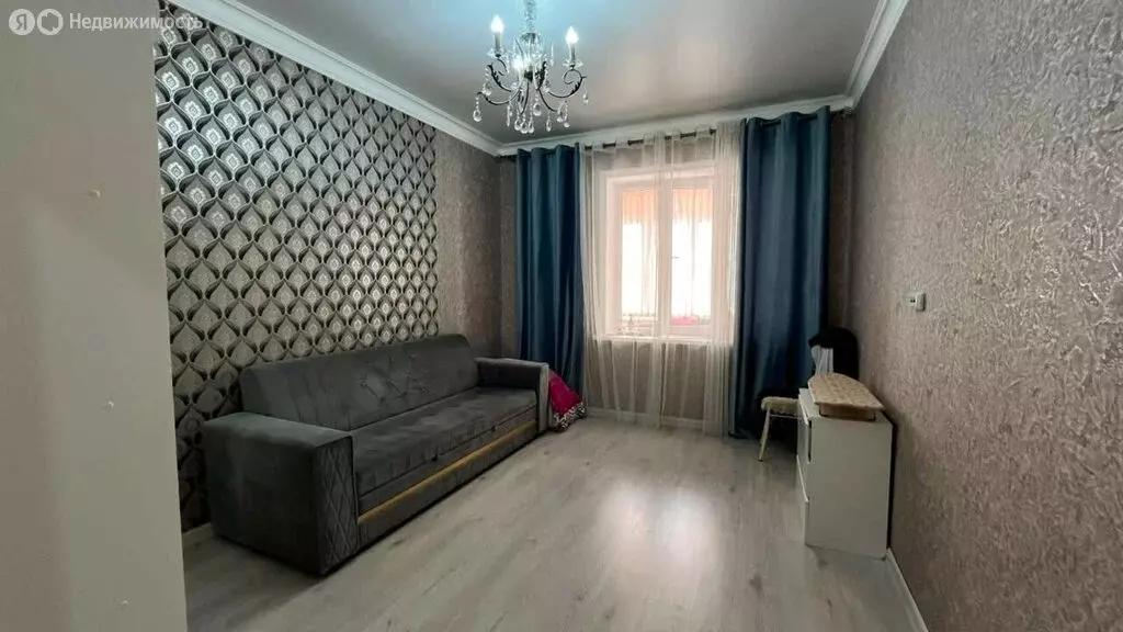 2-комнатная квартира: Дербент, улица Назима Казиахмедова, 1Б (83 м) - Фото 2