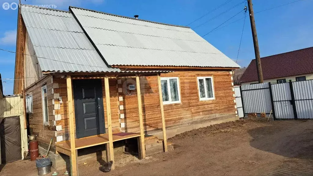 Дом в Тарбагатайский район, сельское поселение Шалутское, село ... - Фото 2