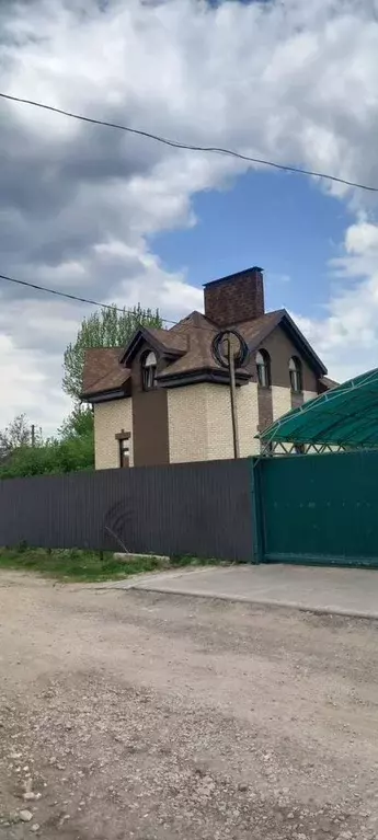 Дом в Саратовская область, Энгельс Орфей ДНТ, 304 (149 м) - Фото 1