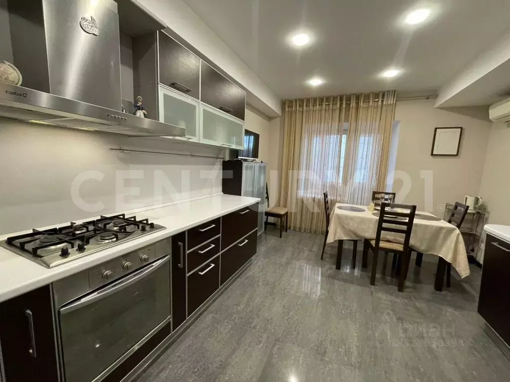 3-к кв. Краснодарский край, Новороссийск Молодежная ул., 4А (124.0 м) - Фото 1