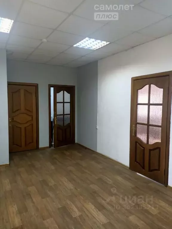 Офис в Самарская область, Тольятти ул. Дзержинского, 70 (52 м) - Фото 0