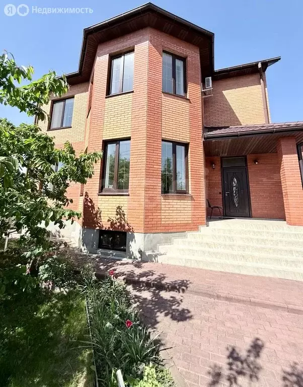Дом в посёлок Путёвка, Тюменская улица (293 м) - Фото 2