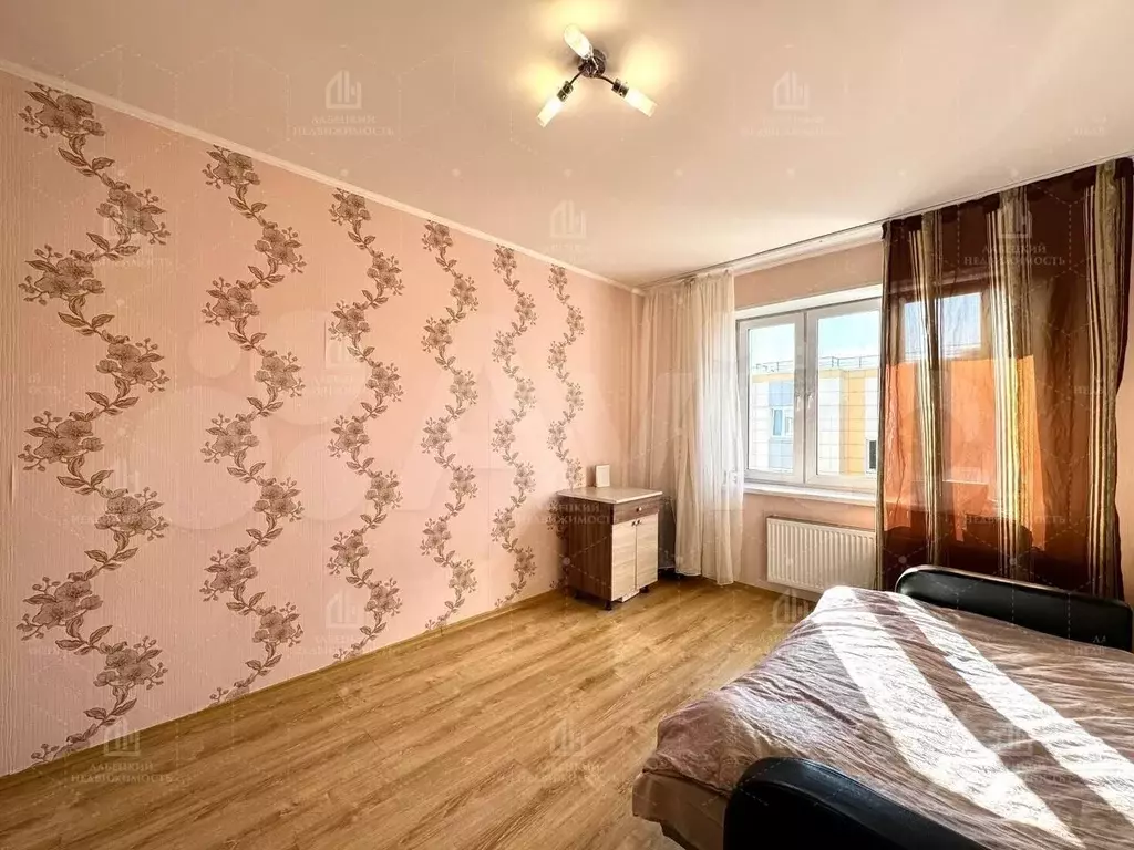 1-к. квартира, 32,5 м, 5/5 эт. - Фото 0