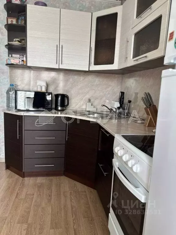 1-к кв. Тюменская область, Тюмень Малая Боровская ул., 7 (40.7 м) - Фото 2