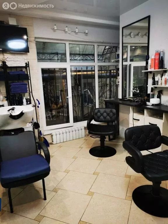 Дом в Сочи, микрорайон Светлана, улица Тургенева, 8 (160 м) - Фото 1